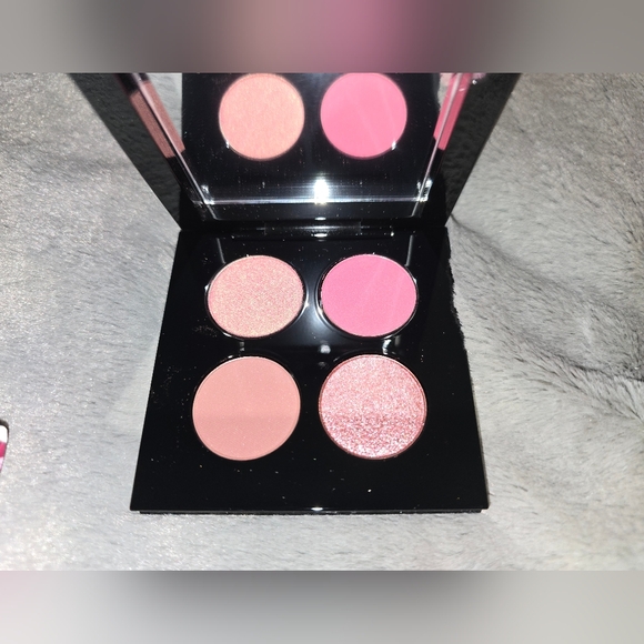 NWT- box Pat Mcgrath labs Divine rose luxe quad- Eternal Eden eyeshadow palette - Picture 2 of 4